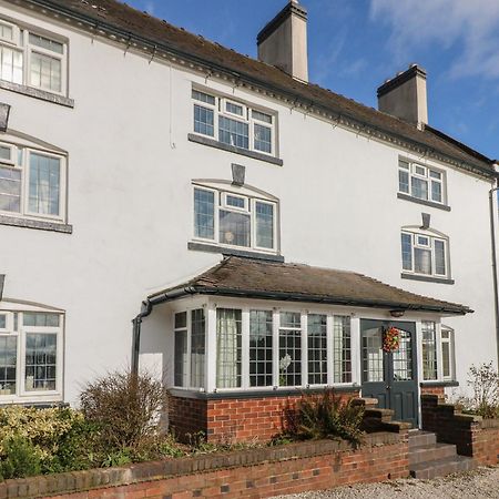 Fields Farm Villa Draycott in the Moors ภายนอก รูปภาพ